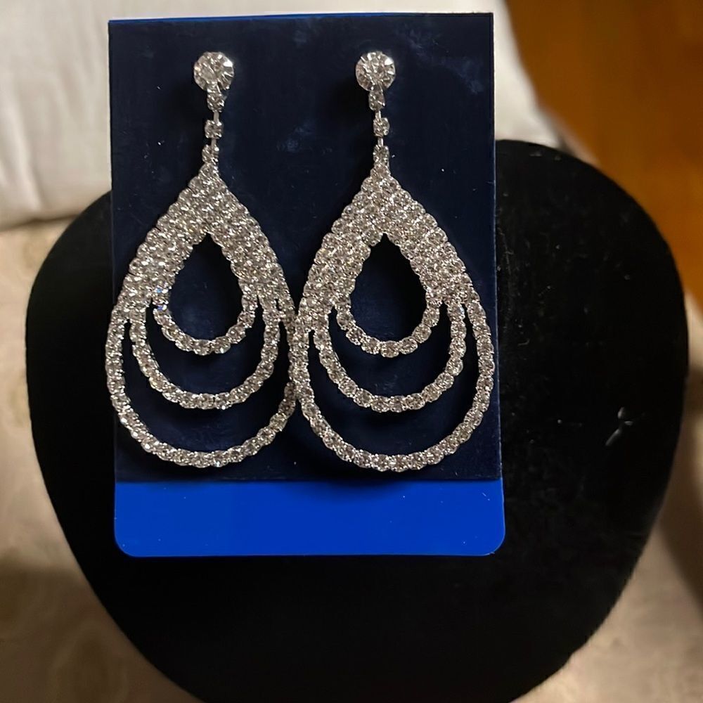 Womens Rhinestone hoop earrings 